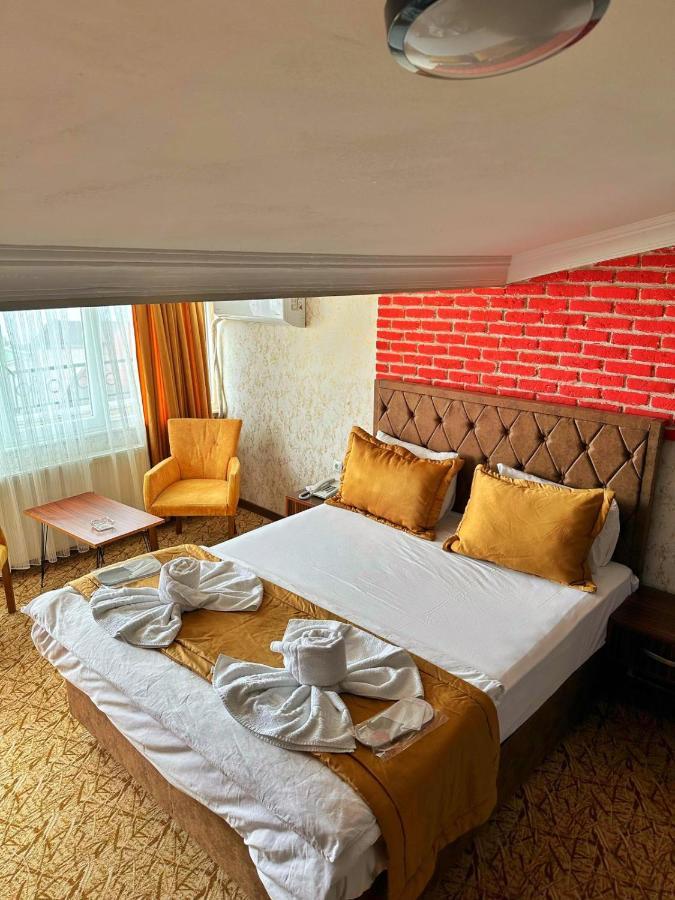 Rose Suite & Hotel บูยูกเชกเมเช ภายนอก รูปภาพ