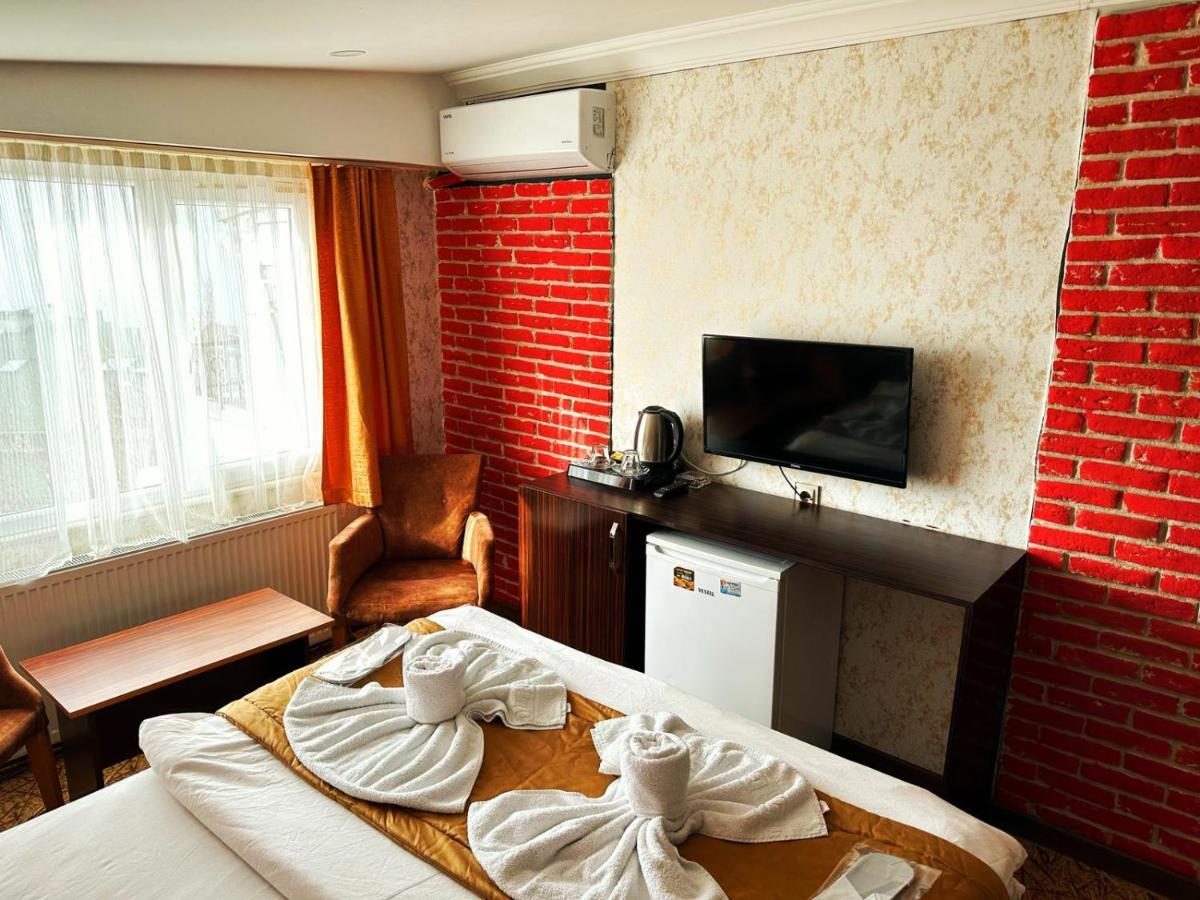 Rose Suite & Hotel บูยูกเชกเมเช ภายนอก รูปภาพ