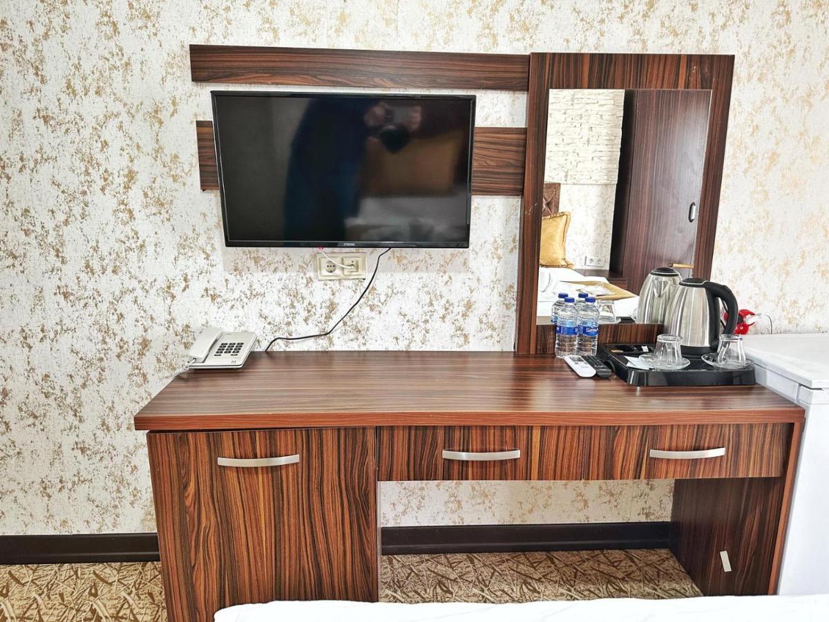 Rose Suite & Hotel บูยูกเชกเมเช ภายนอก รูปภาพ